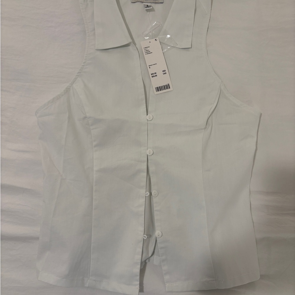 Urban Outfitters White Sleeveless Button-Up Top